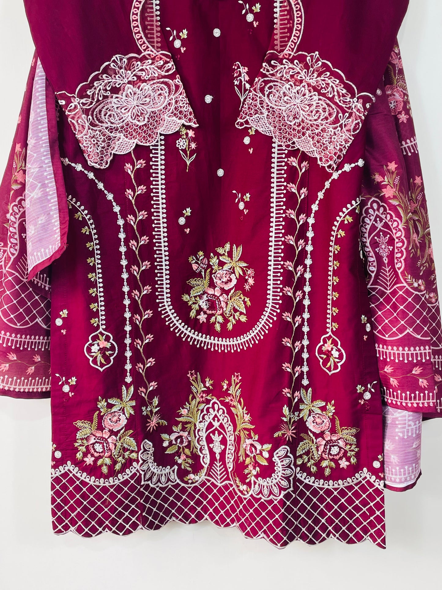 Plum Blood 3PC - Embroidered Winter Cotton