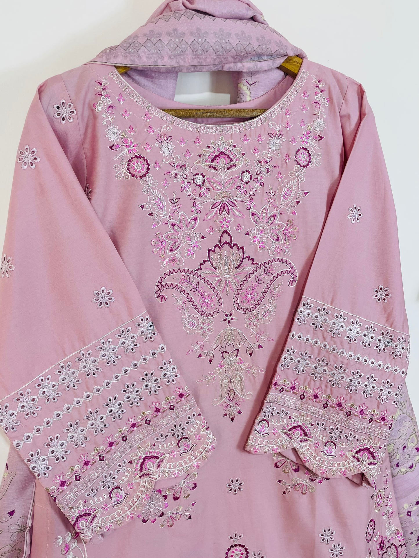 Blush Dust 3PC - Embroidered Winter Cotton