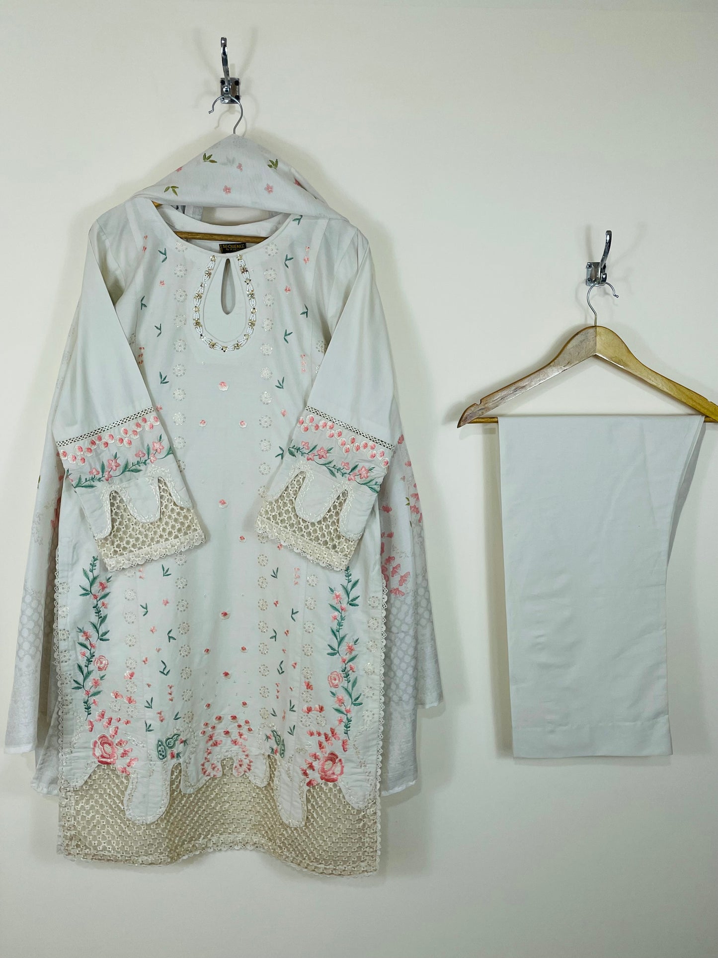 Cloud White 3PC - Embroidered Winter Cotton
