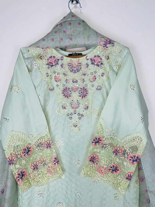Winter Pearl 3PC - Embroidered Winter Cotton