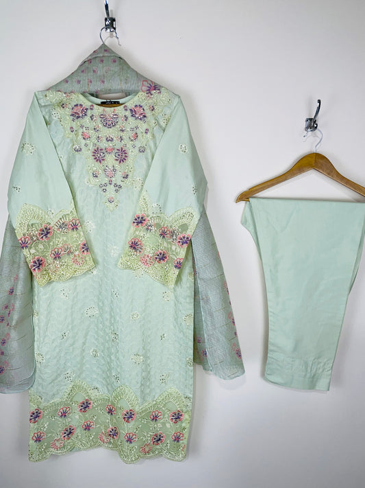 Winter Pearl 3PC - Embroidered Winter Cotton