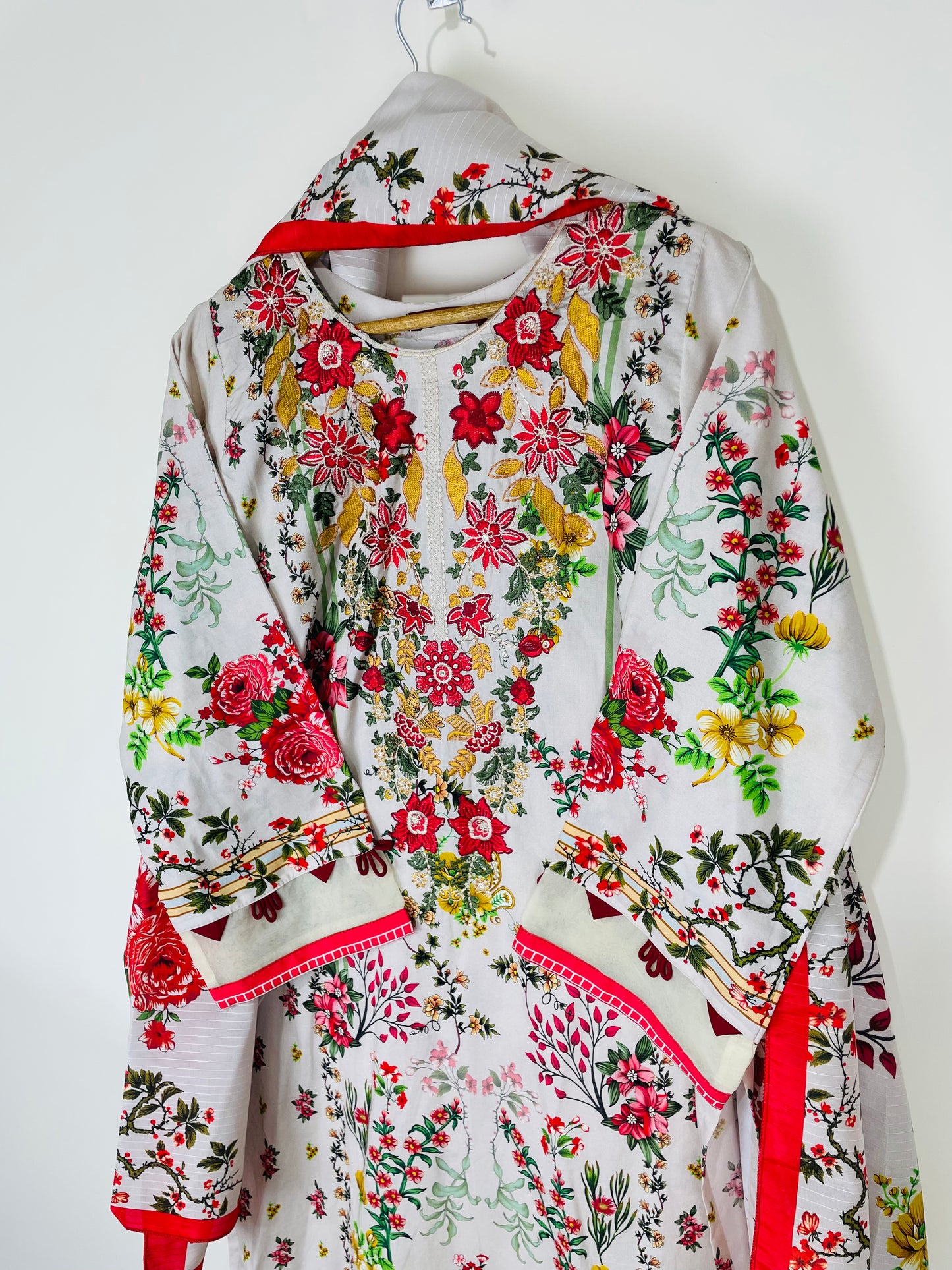 Floral Frost 3PC - Printed Winter Cotton
